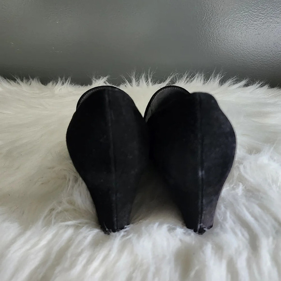 Stuart Weitzman Suede Black Loafer Wedge - Picture 6 of 7